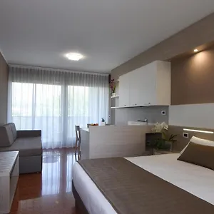All'adige Aparthotel